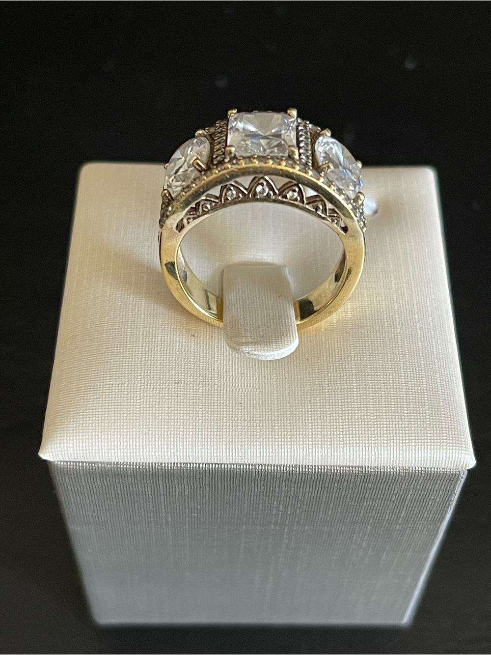 JD 925  Sterling silver Three-Stone CZ Statement Ring